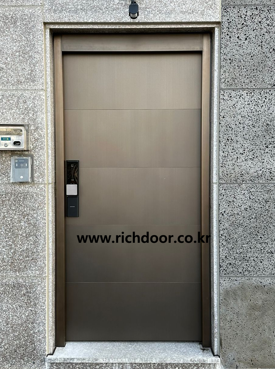 http://www.richdoor.co.kr/user/r/richdoor/editor/2210/d5f5a07bd91789a9d78380fcb8701b78_1666340996_3114.jpg 이미지크게보기